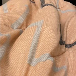 Meet your Posher, Scarlet